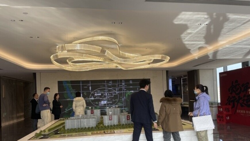 2025香港曾道长资料免费大全,美国税局将裁员25% 波及约2万人,整体规划执行讲解_探索版V7.13