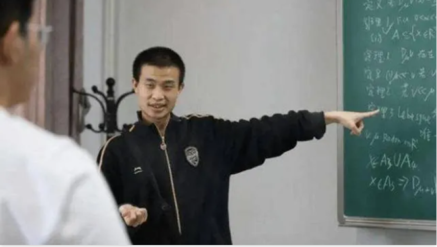 香港澳门今晚六合最准彩资料,甲亢哥不同国家直播的区别,典故解疑_社交版V2.81